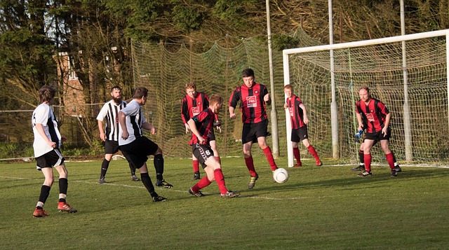 瞠目结舌 瞠目结舌